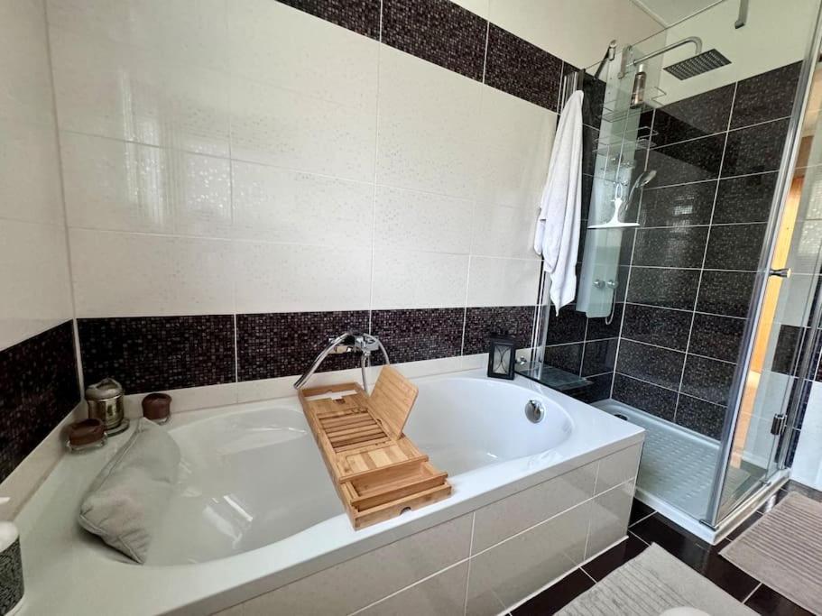 Schick, Gemuetlich & Naehe Therme Bad Lippspringe Εξωτερικό φωτογραφία